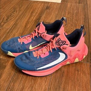Nike Giannis Immortality 2 Men’s 11.5